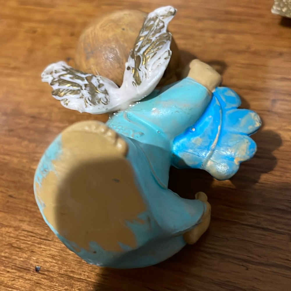 Toriart angel ornament